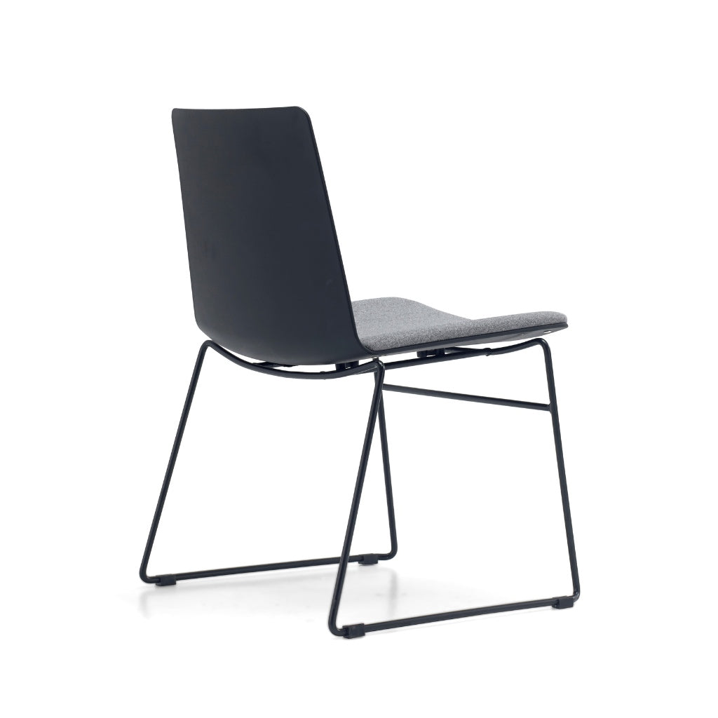 visitor meeting chair black and grey with a black sled base