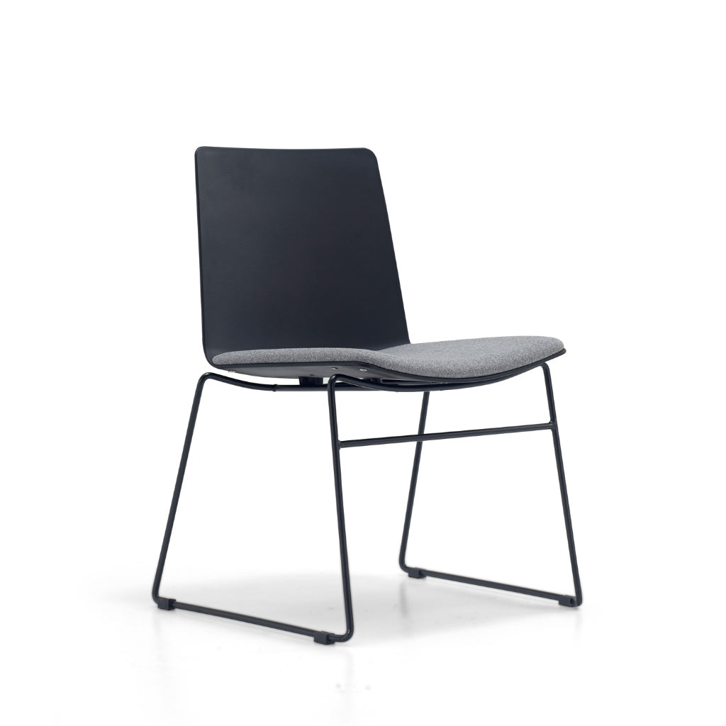 visitor meeting chair black and grey with a black sled base